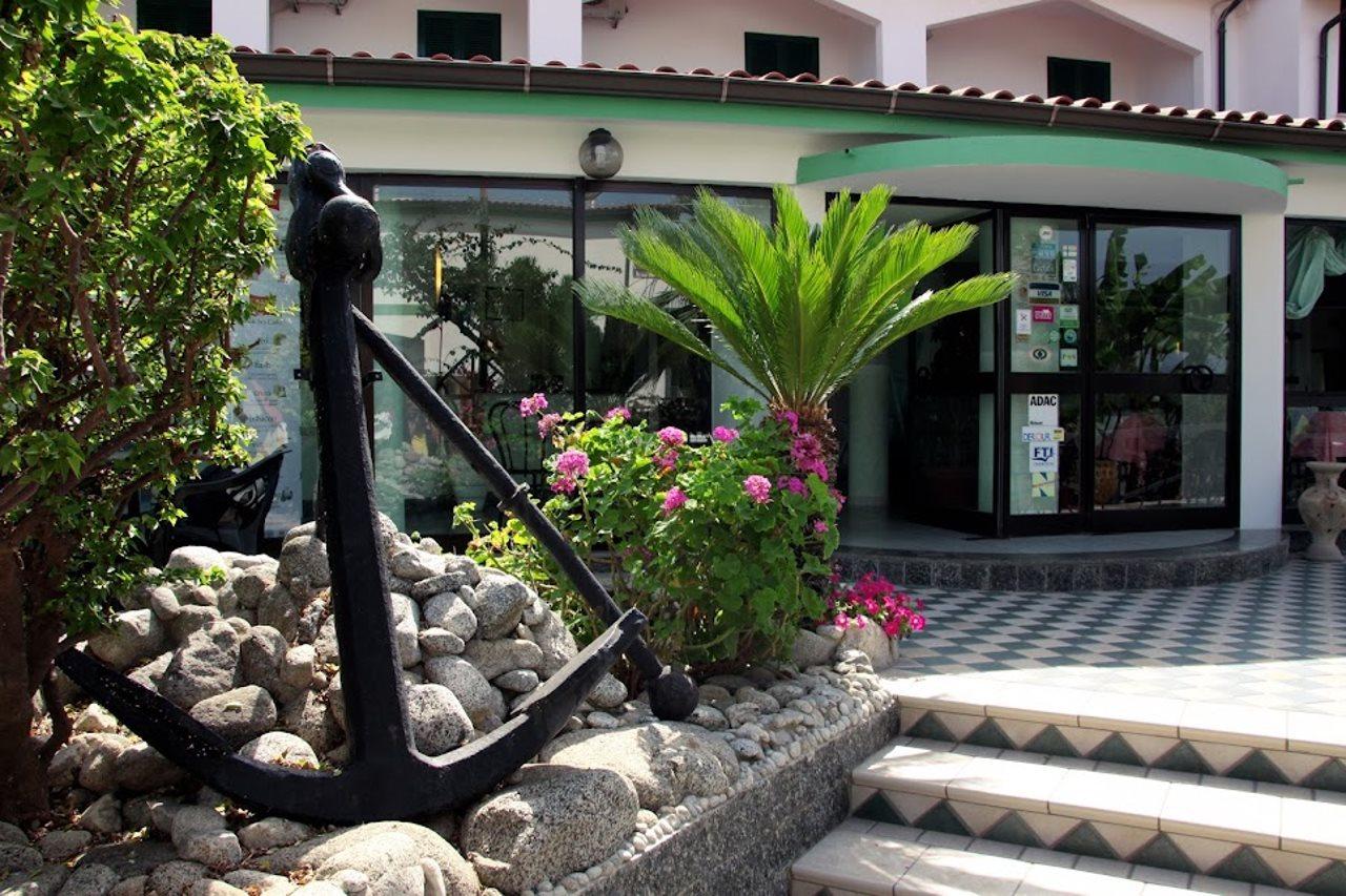 Hotel Marinella Capo Vaticano Εξωτερικό φωτογραφία