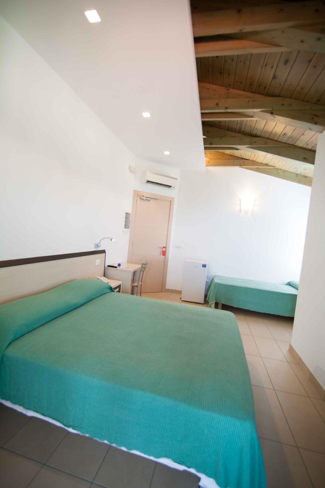 Hotel Marinella Capo Vaticano Εξωτερικό φωτογραφία