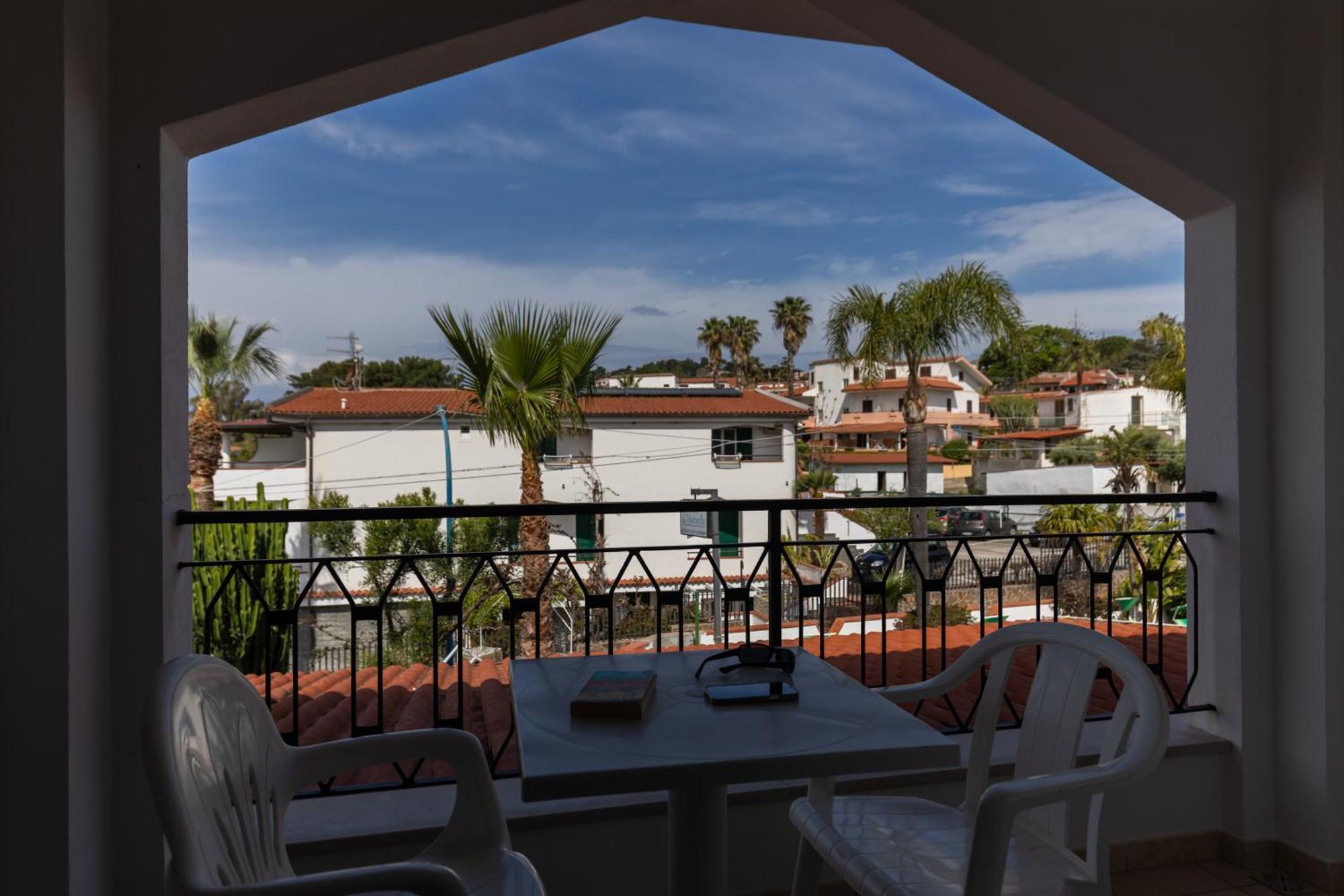 Hotel Marinella Capo Vaticano Εξωτερικό φωτογραφία
